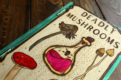 The Foragers Guide To Deadly Mushrooms - Wooden Book Dice Box